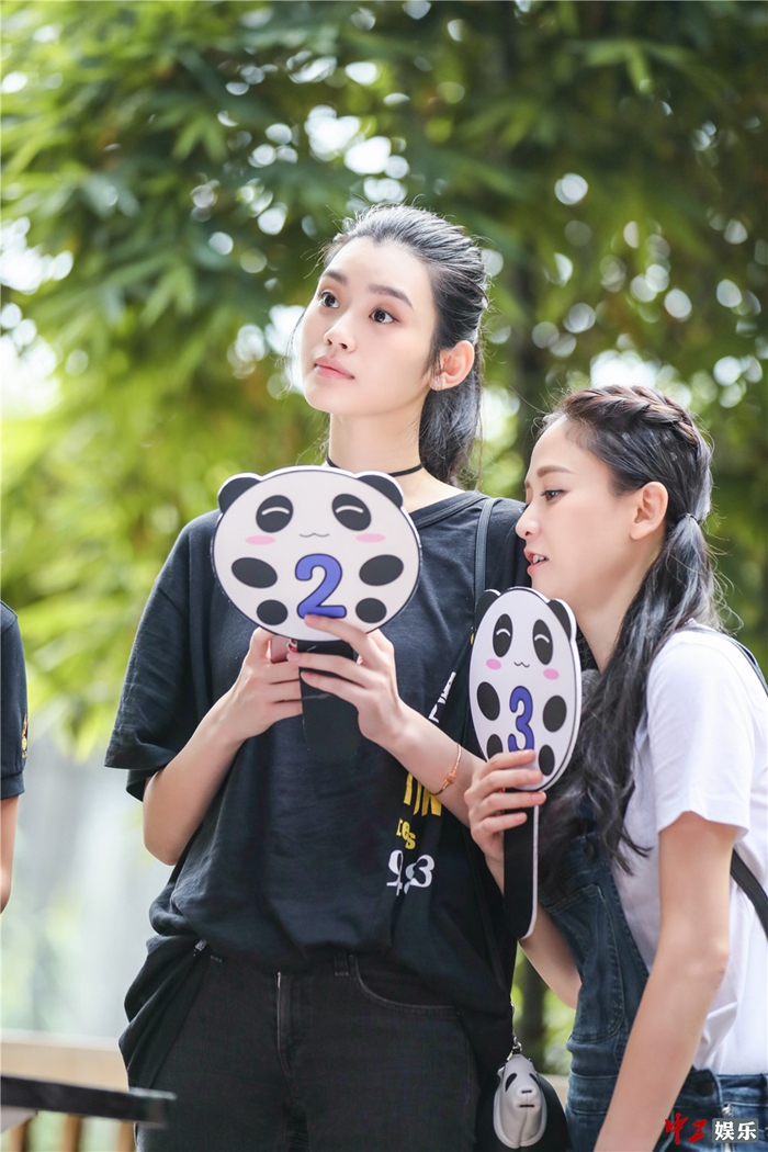 婷婷qvod婷婷Qvod，娱乐新宠，精彩纷呈
