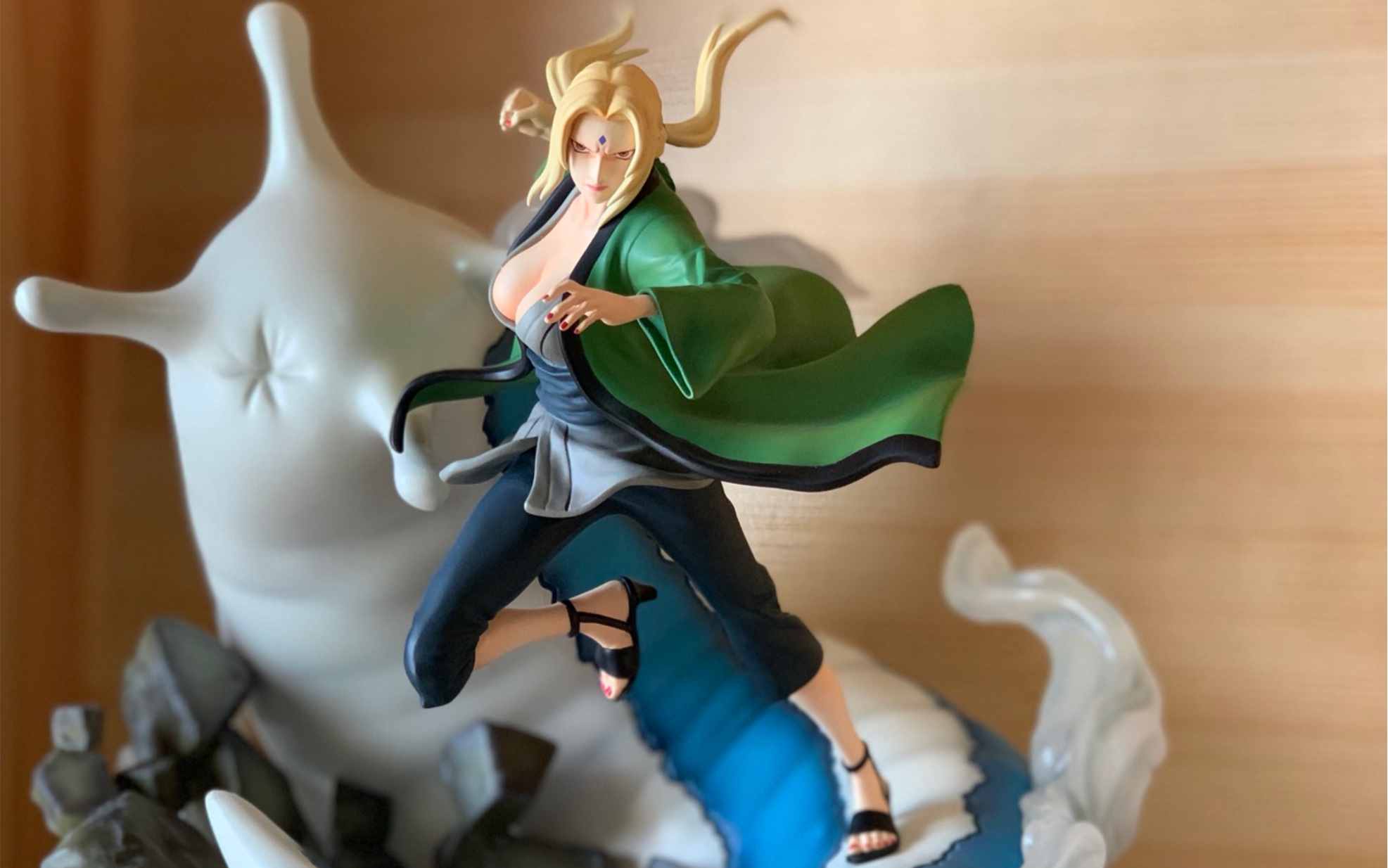 纲手姬H文纲手姬，神秘魅力与独特风格
