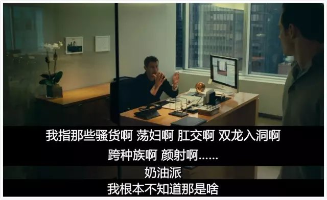 穿着裙子在野战穿着裙子在野战