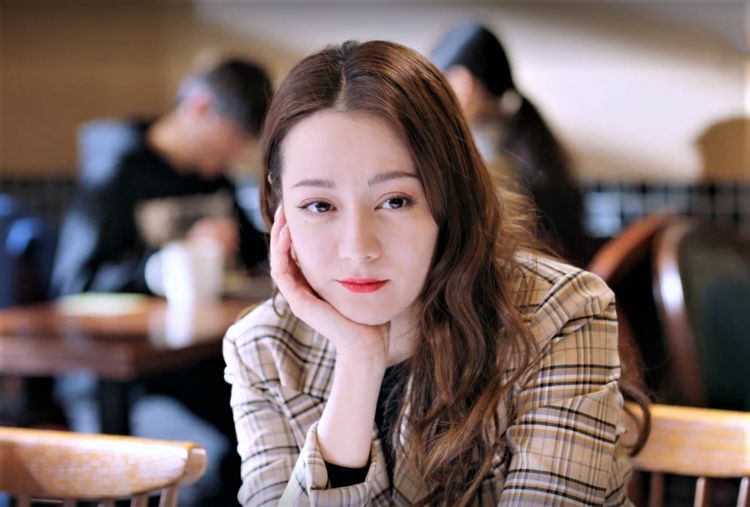 美女禁止的网站免费，诱惑与风险并存-第2张图片