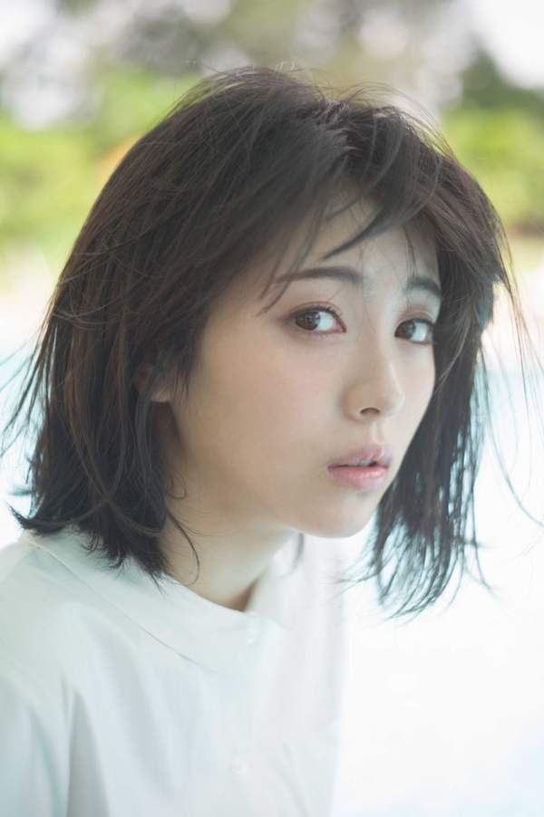 厨房里征服美艳老师厨房里征服美艳老师-第2张图片