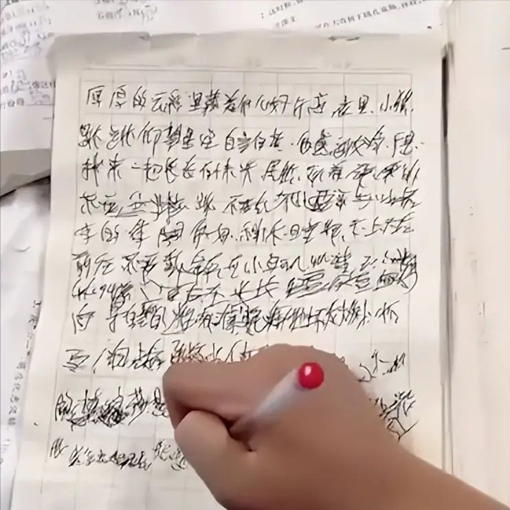 坐在学长的硬硬的上面写作业坐在学长的硬硬的上面写作业-第2张图片