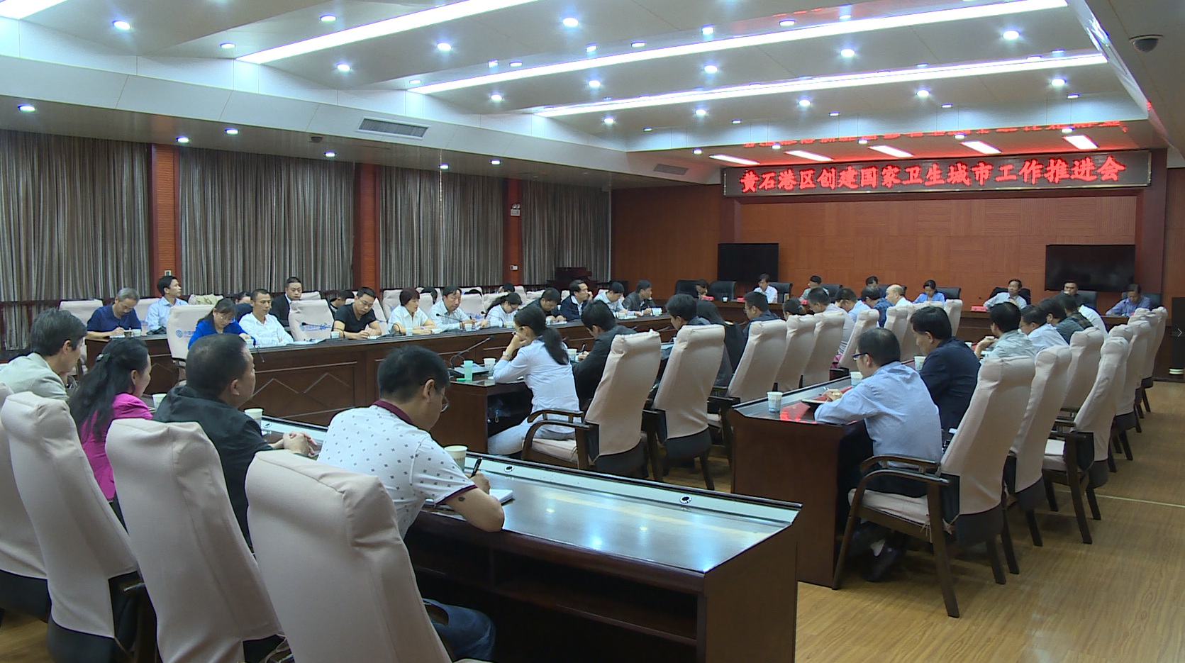 黄石汽车站在哪里黄石汽车站，交通枢纽与城市门户-第1张图片