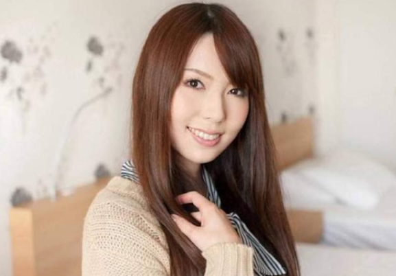 波多野结衣玉足之美-第1张图片