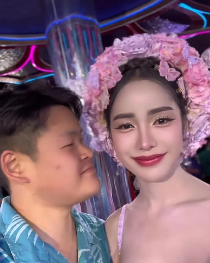 美国人妖另类图片视频美国另类图片中的美人妖