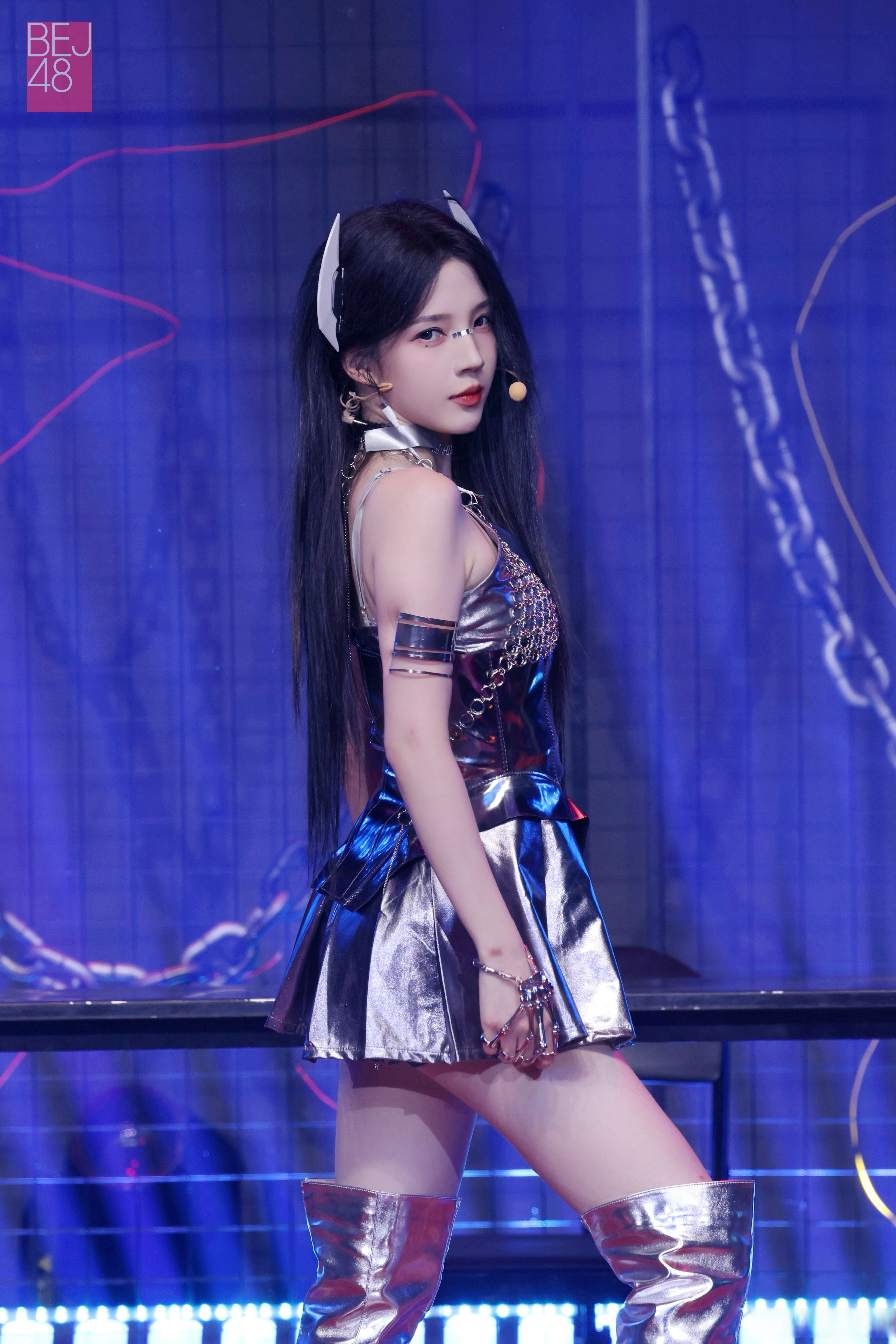 18岁女RAPPERDISSSUBS超清晰超清晰女RAPPERDISSSUBS的青春篇章-第3张图片