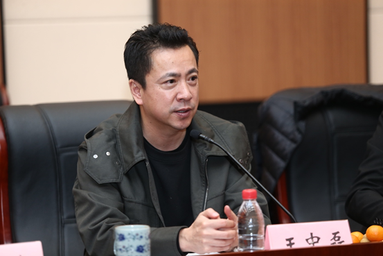 红色经典电影有哪些黄色电影的种类与选择-第2张图片