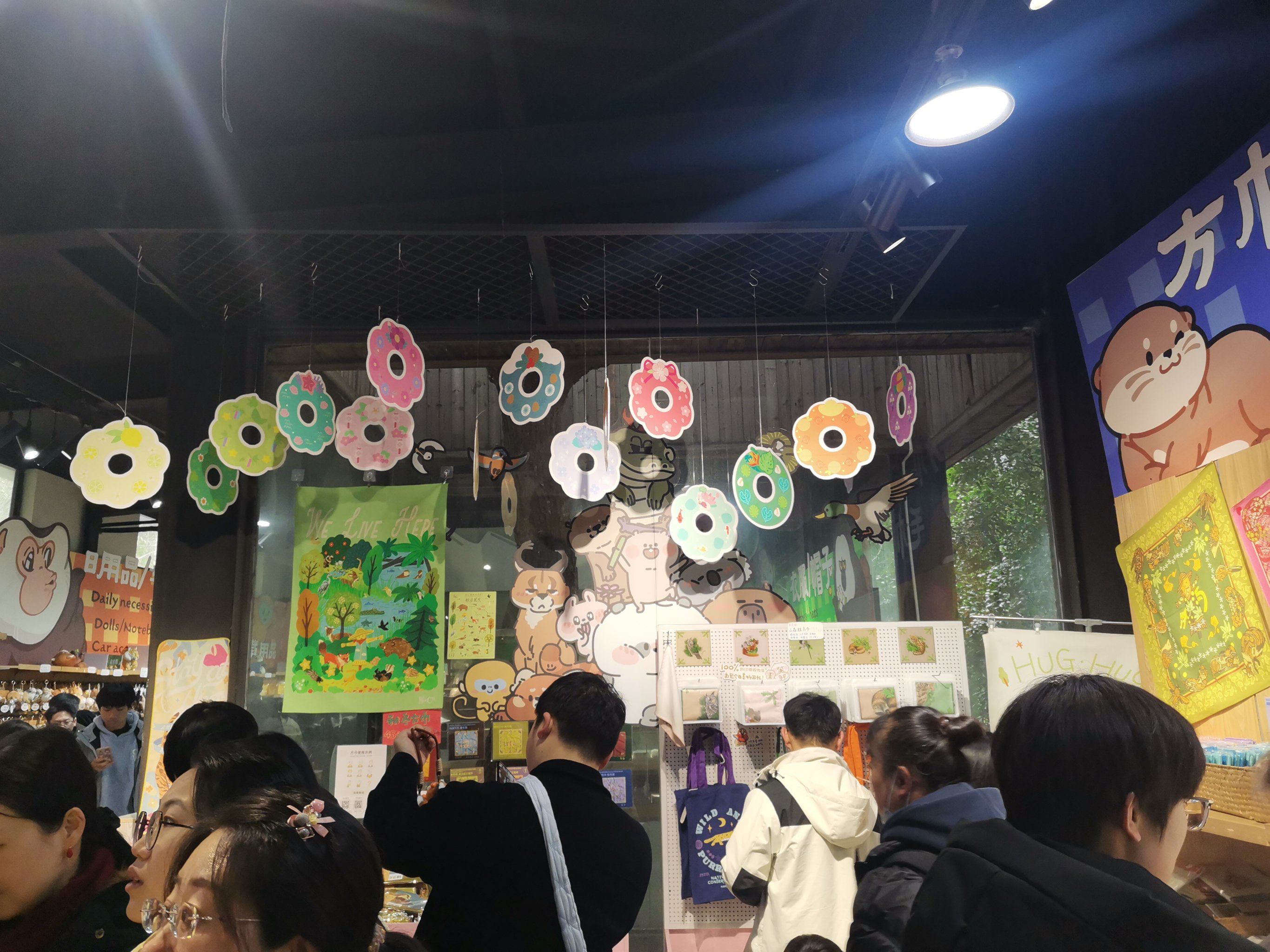 玩偶姐姐新作森林玩偶姐姐新作森林，梦幻与神秘的交织-第2张图片