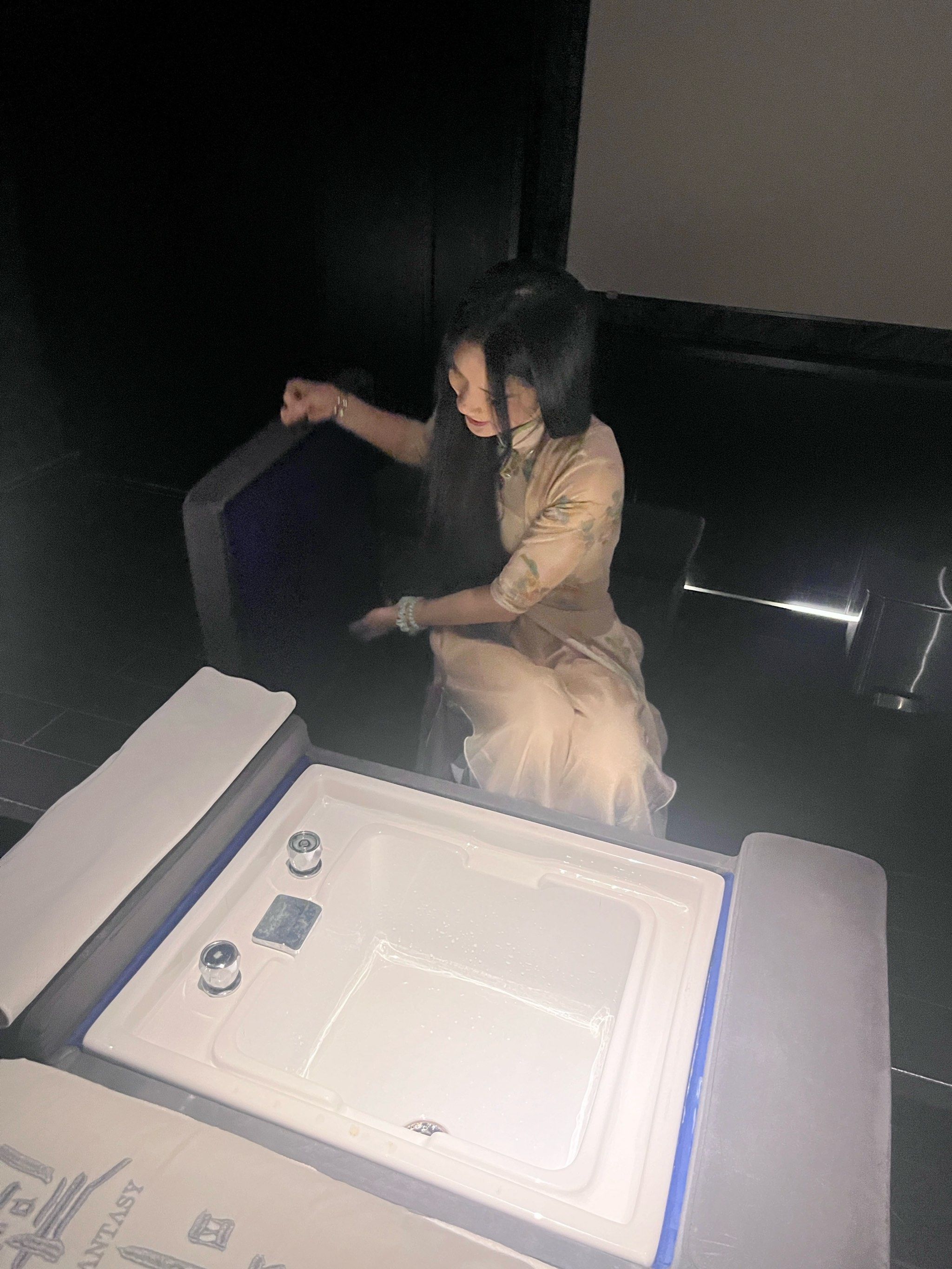 按摩师按着按进去了按摩师按着按进去了