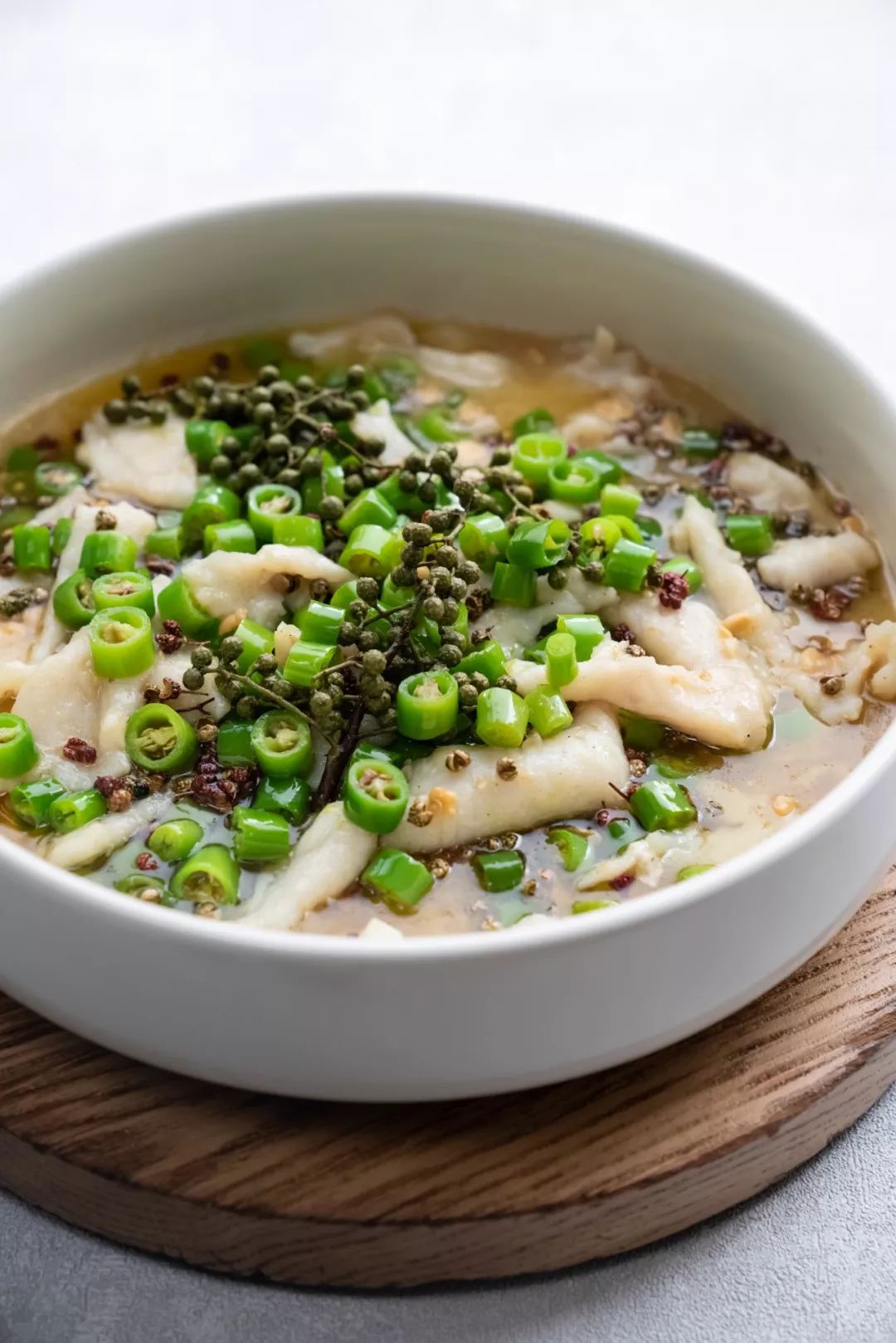 草莓香蕉榴莲丝瓜秋葵绿巨人APP，探索美食新世界-第3张图片