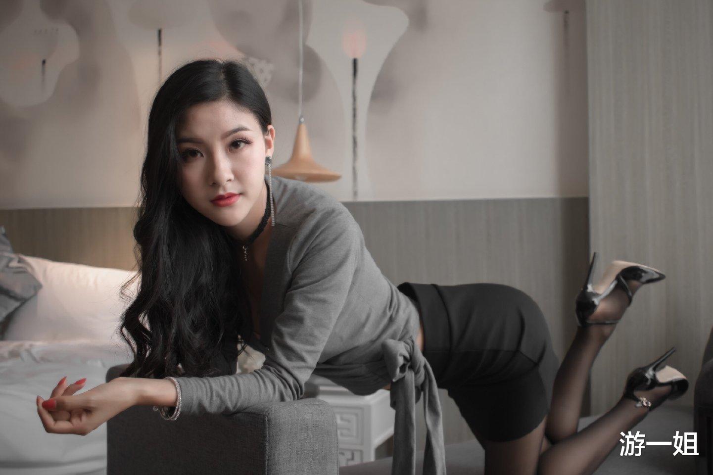 放荡少妇4做爰放荡少妇四做真爱-第2张图片