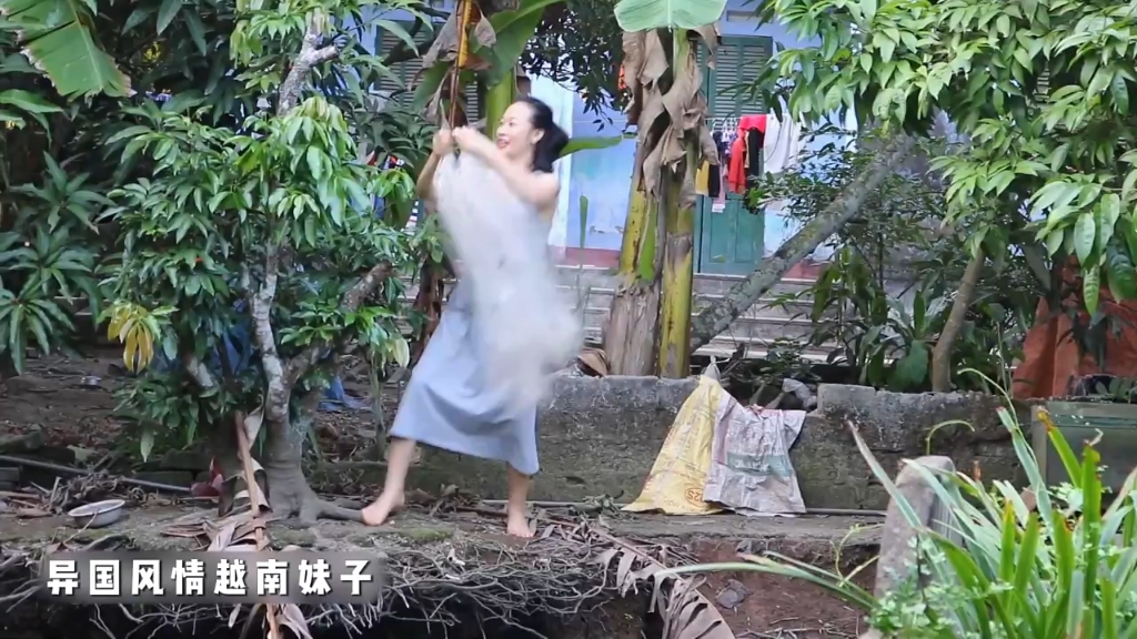 越南妹妹照片越南妹妹，异国风情中的温婉佳人