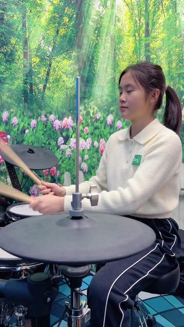 女生呵啊呵啊呵啊叫什么歌名女生呵啊呵啊呵啊叫什么歌