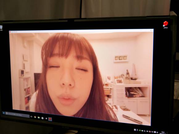 筱崎爱作品，艺术与情感的交织-第2张图片