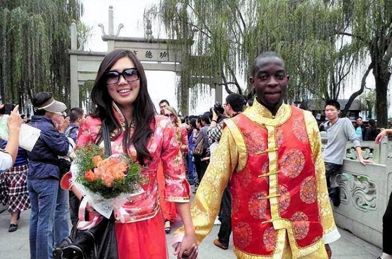 中国和黑人联姻中国与黑人联姻，多元文化交融的新篇章