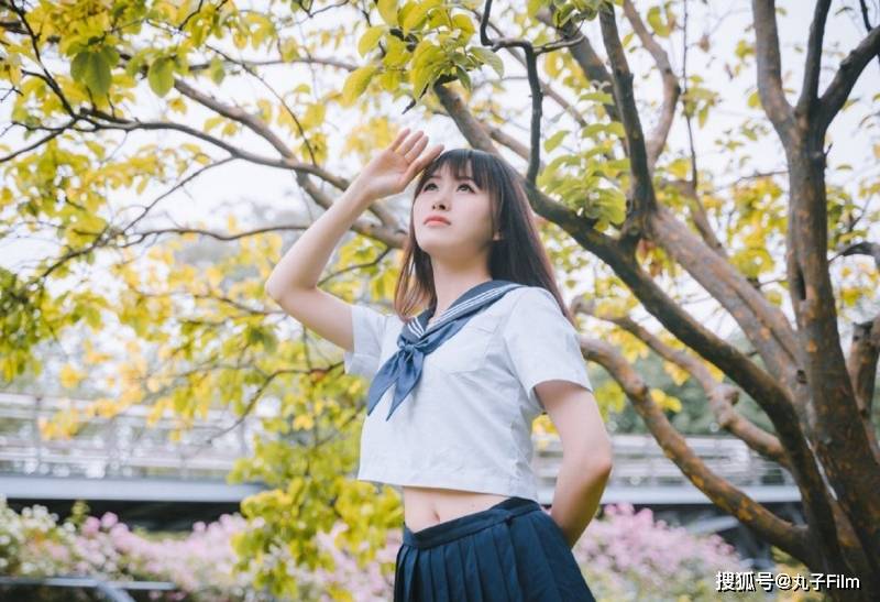 高校美女内射含羞草-第2张图片