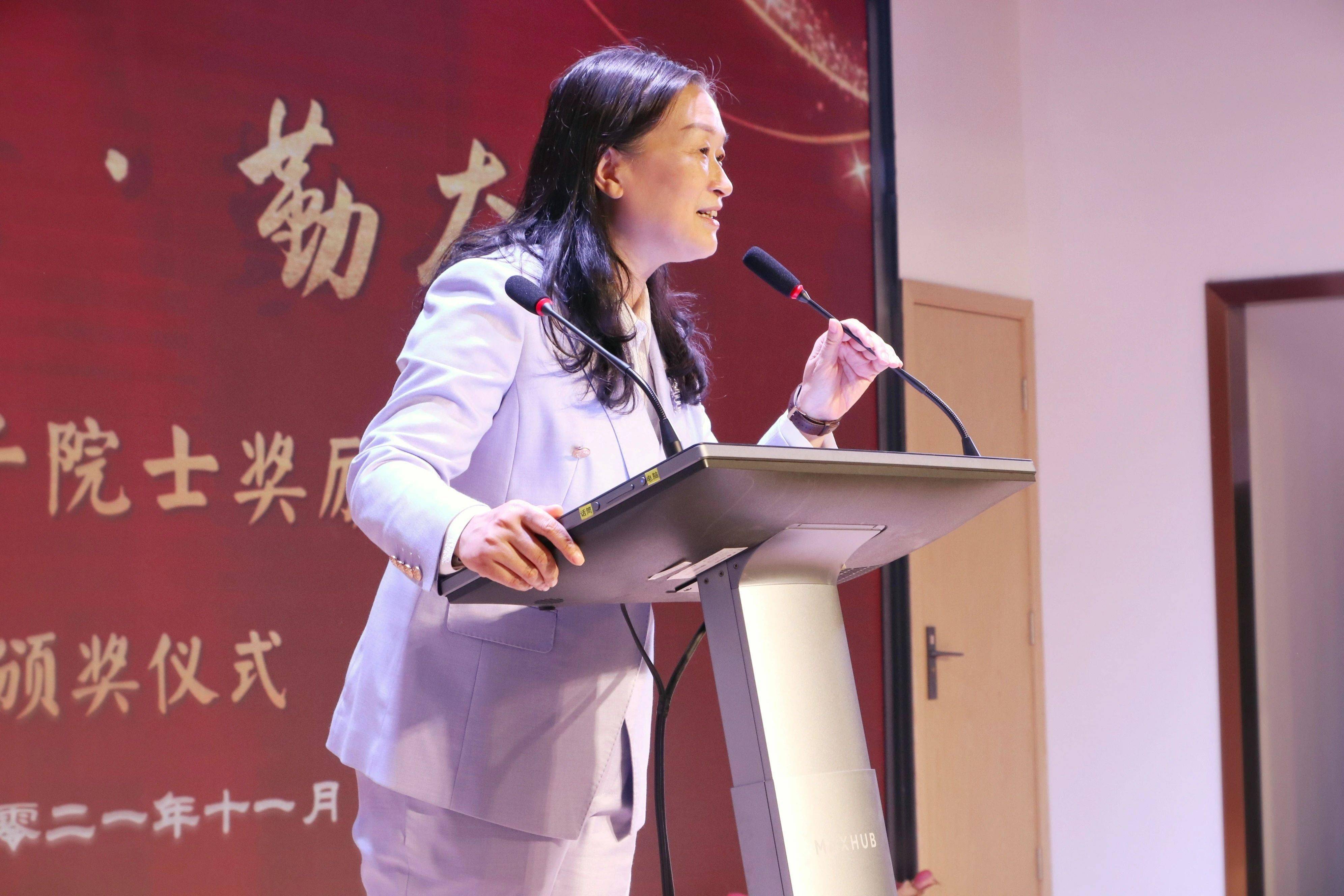 红姐心水论坛红姐心水论坛，探索网络交流的新天地-第1张图片