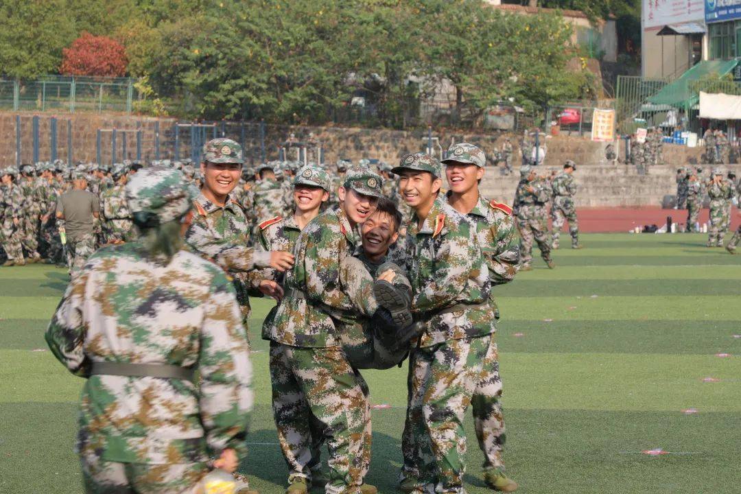 chinese山东猛1打桩大学生时间CHINESE山东猛1打桩大学生，勇往直前，青春无悔-第3张图片