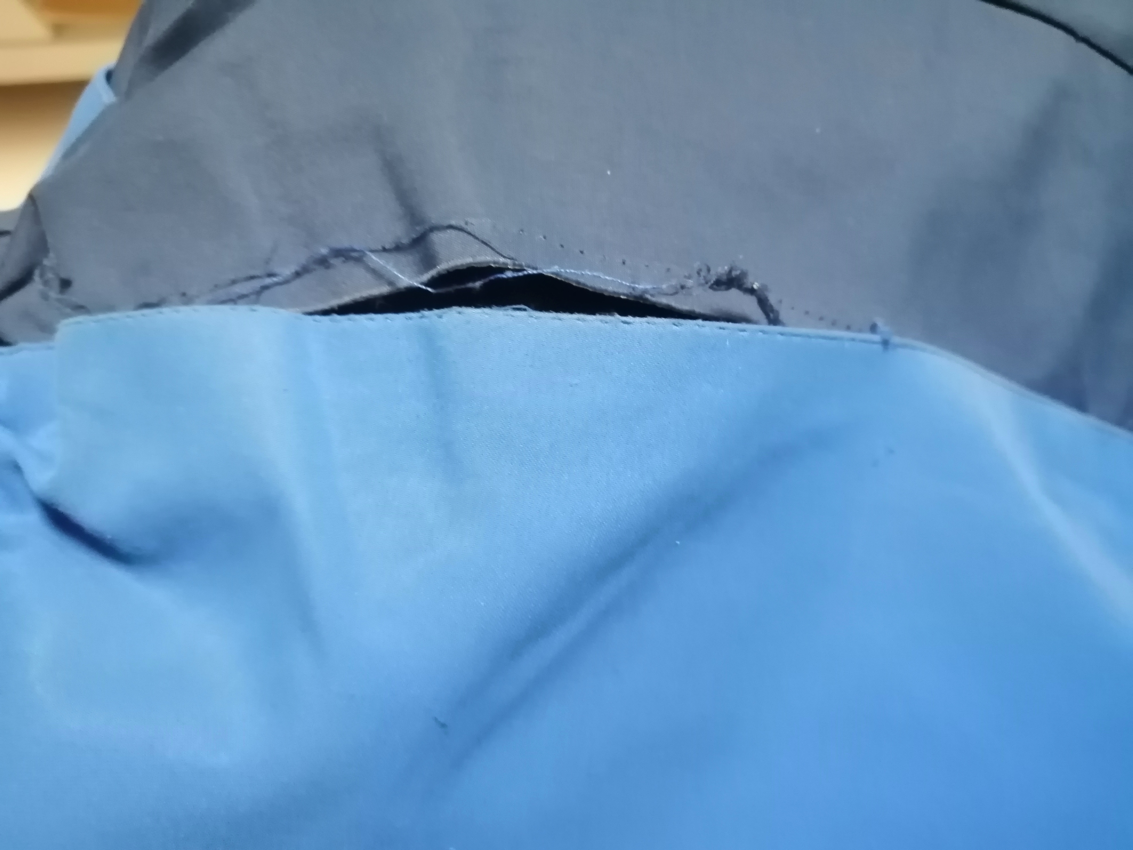 从校服衣袖看到葡萄怎么办从校服衣袖看到葡萄怎么办