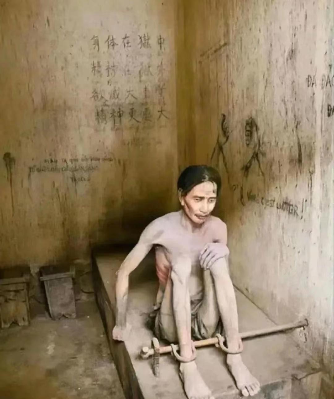 谁在心中受折磨，不妨放里面不动