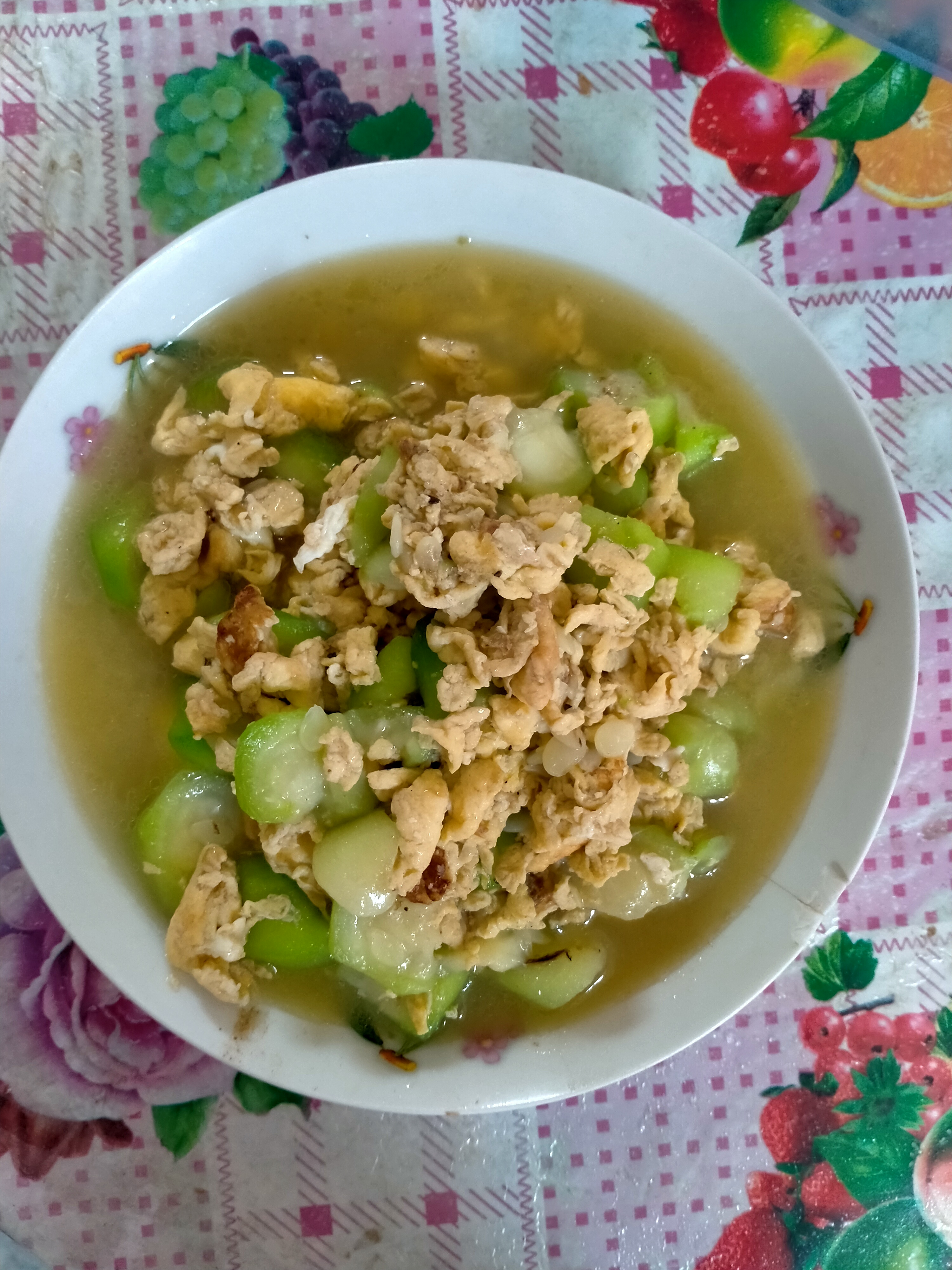 茄子丝瓜向日葵黄瓜榴莲鸭脖美食之旅