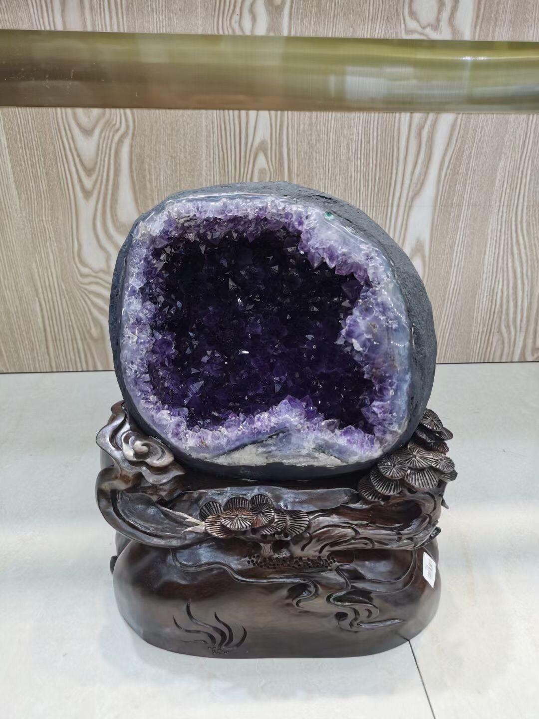 水晶论坛，探索虚拟世界的神秘之地-第2张图片