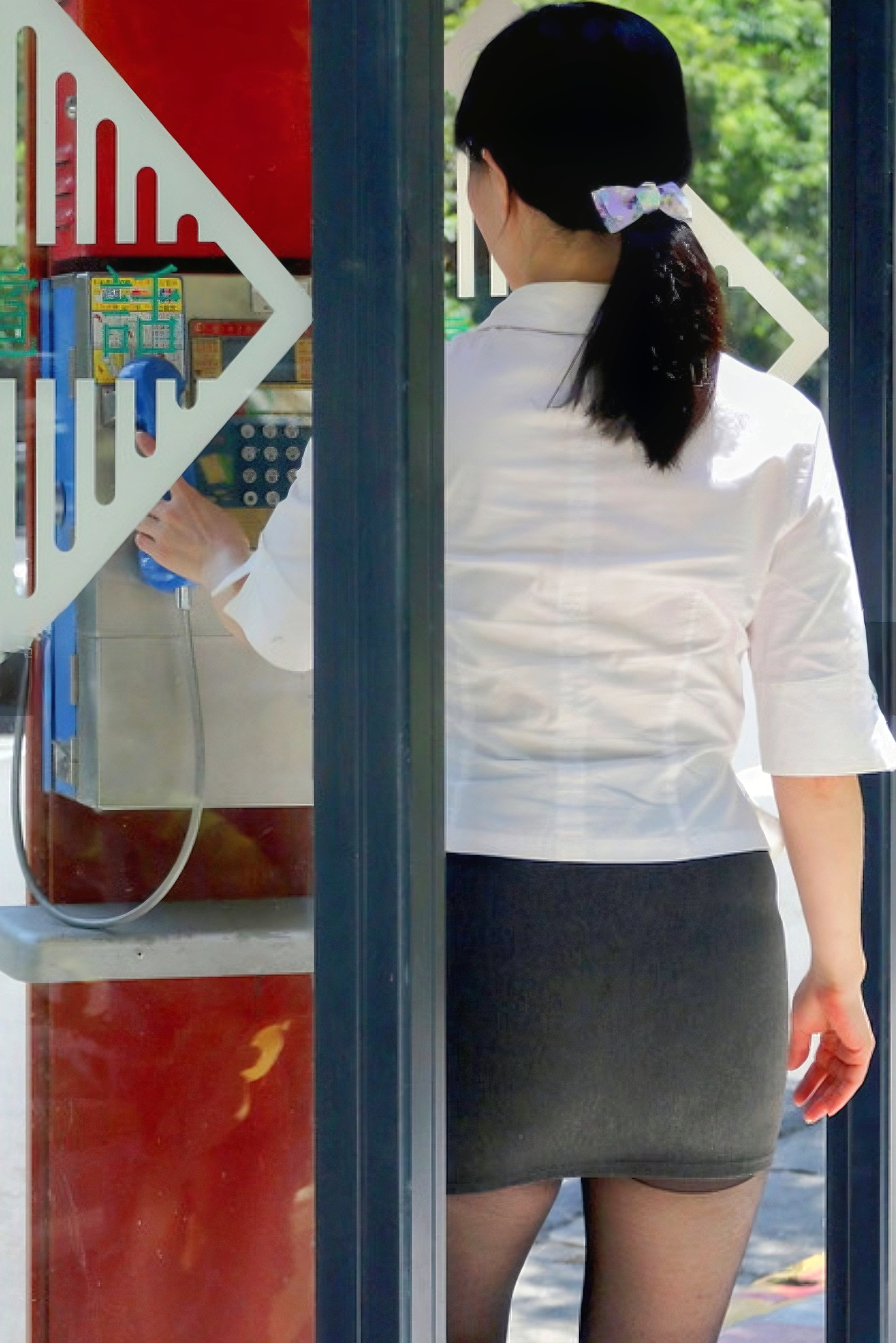 绝色娇嫩美人妻老师