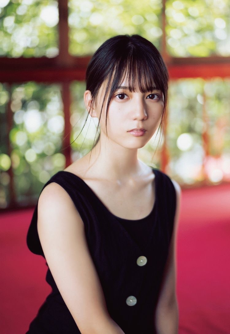 小坂めぐる，日本文化中的一位传奇人物