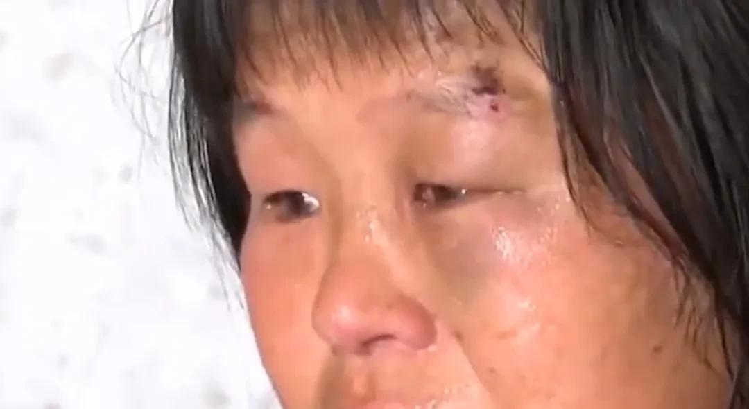 我被自己家里的亲戚睡过-第1张图片