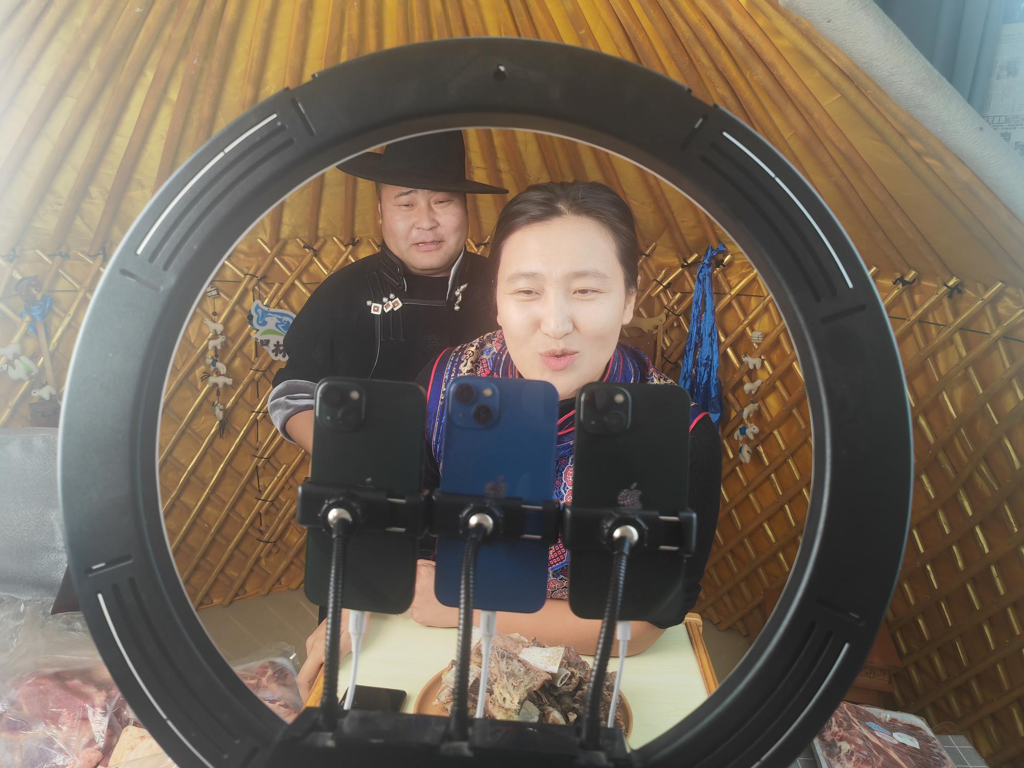 双十一10月24日晚8点开启双十一狂欢夜，10月24日晚8点开启的购物盛宴-第2张图片