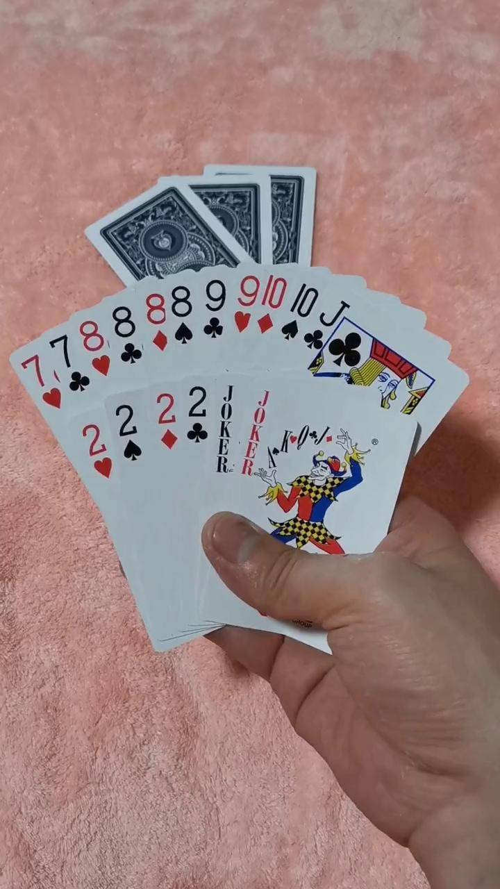 打扑克牌视频又叫又疼，体验与感受
