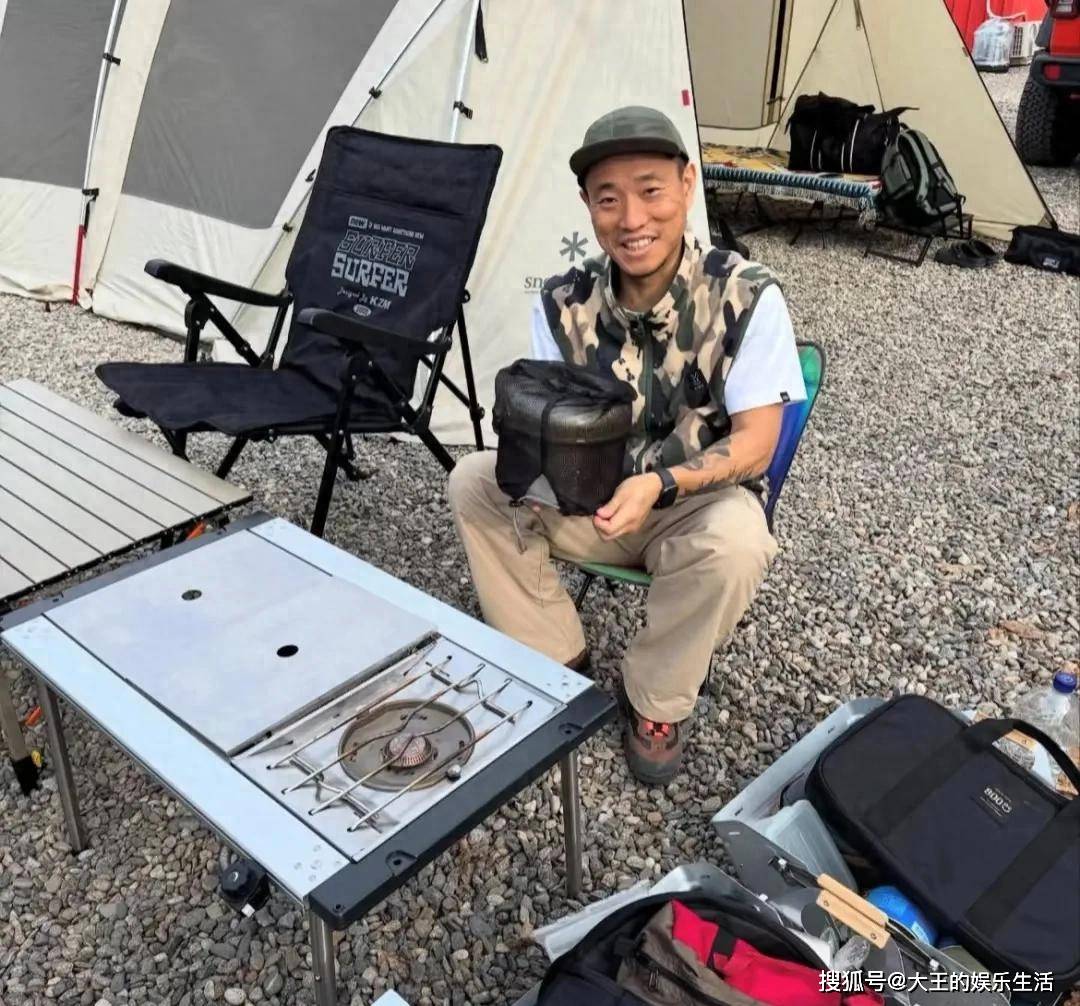 亚洲小鲜肉帅哥GARY亚洲小鲜肉帅哥Gary的魅力与风采