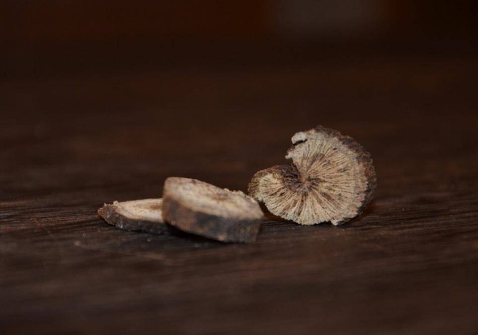 香药脆梅是什么意思呢香药脆梅，品味独特的中药美食-第1张图片
