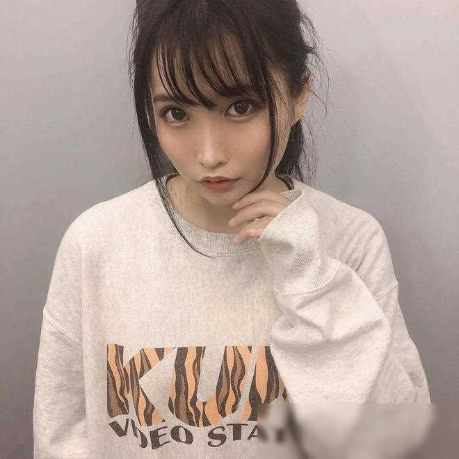 波多野结衣女教师办公室波多野结衣女教师办公室的温馨与魅力