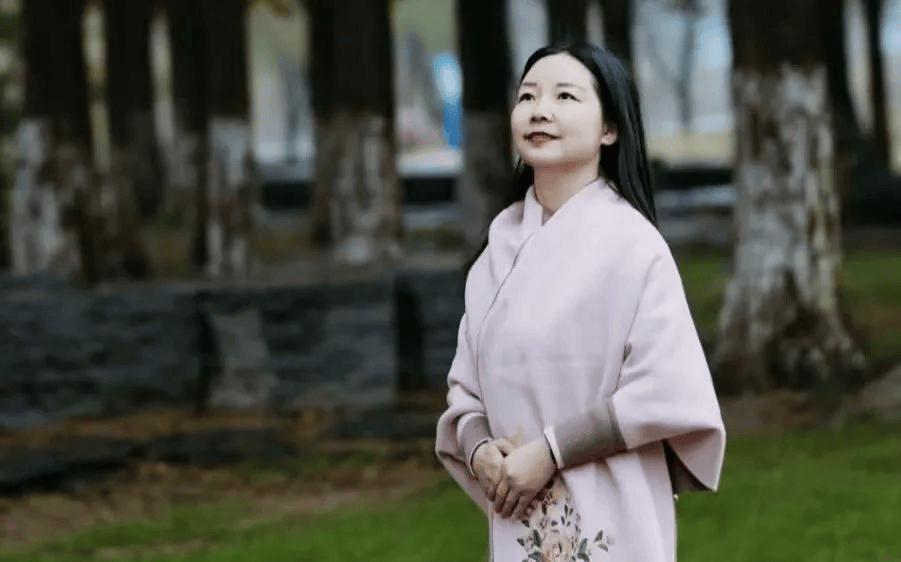 两个人免费视频全集在线观看免费两人视频全集在线观看