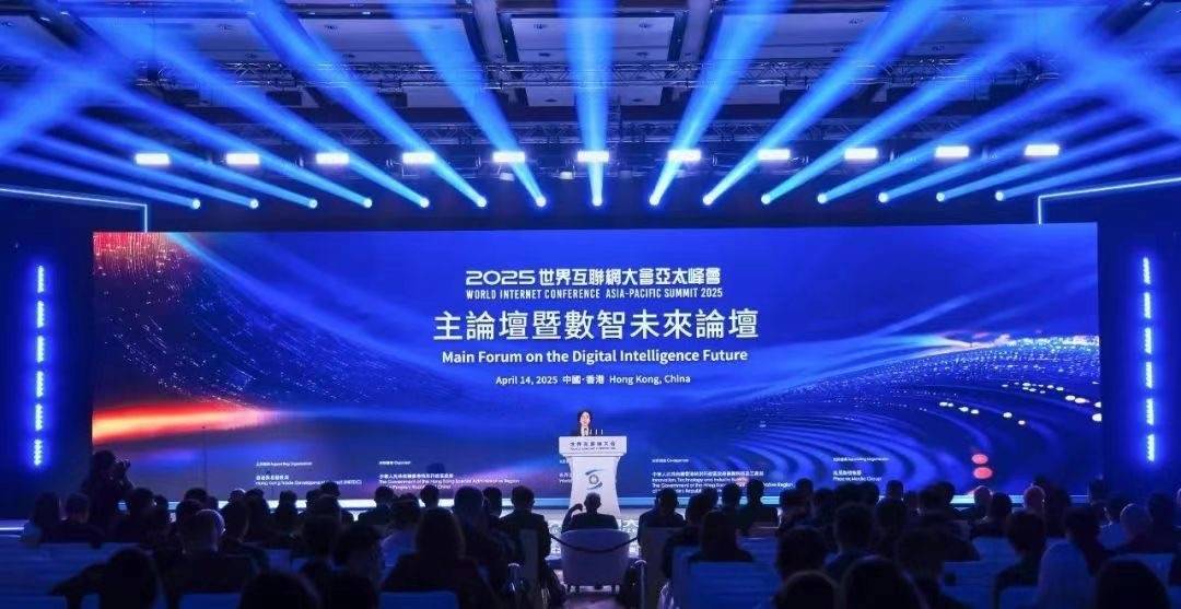 2025港六今晚开奖号码大姐心水论坛，探索网络世界的魅力-第2张图片