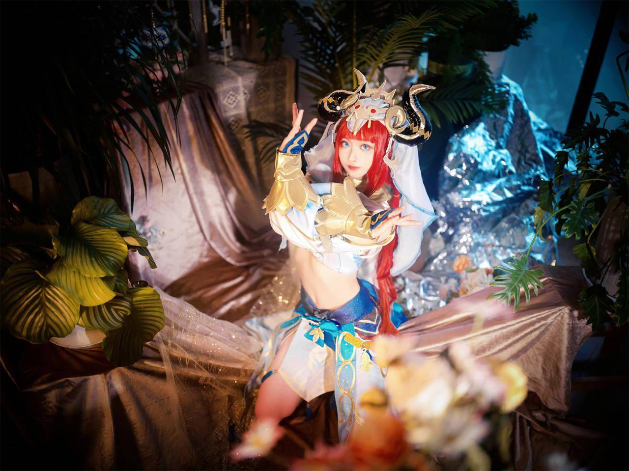 妮露cos原神妮露开襟乳液狂飙网站，探索神秘魅力与极致体验-第2张图片