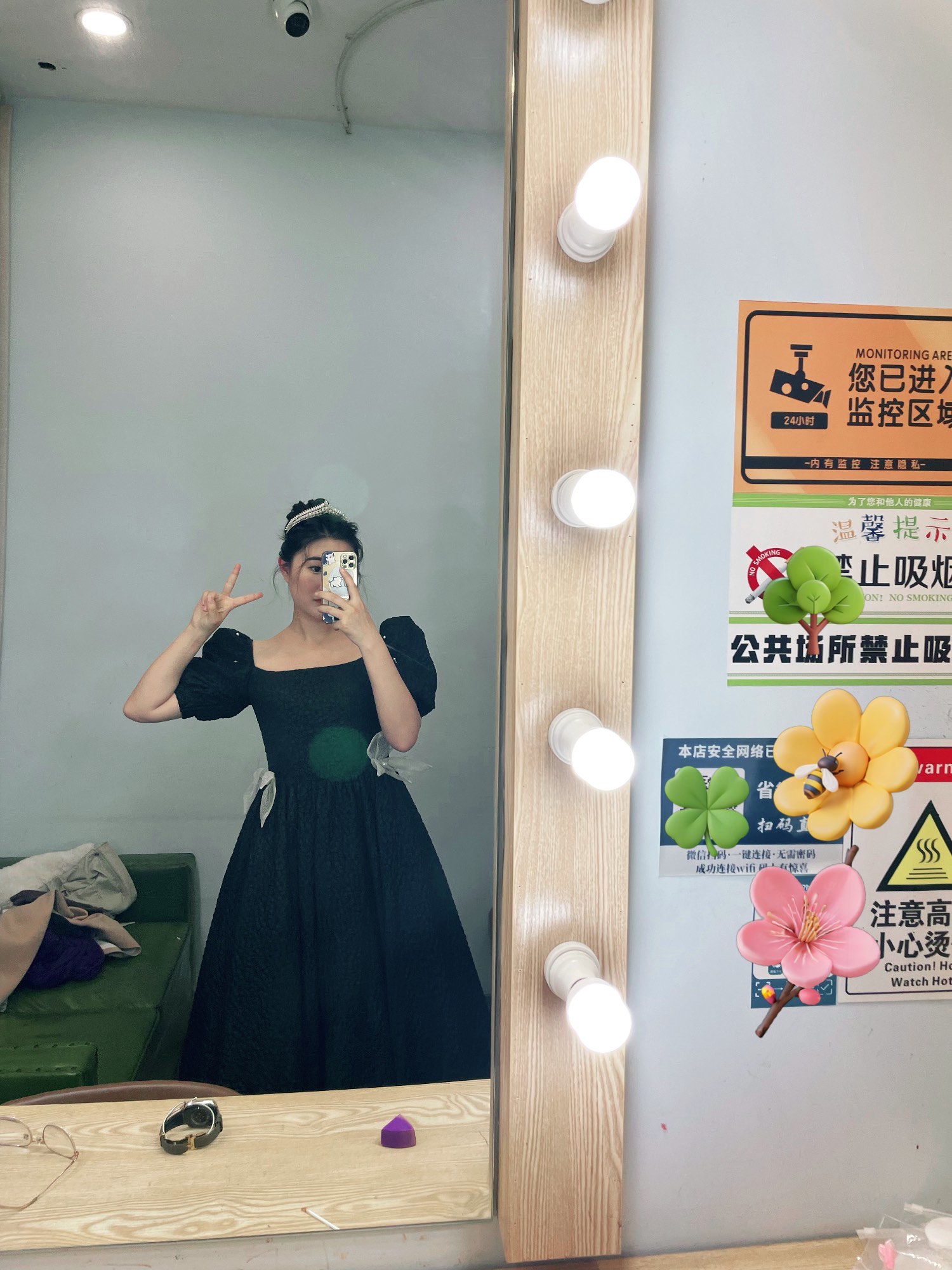 一面亲上边一面膜下边吡吡啦啦啦一面亲上边，一面膜下边，吡吡啦啦啦-第2张图片