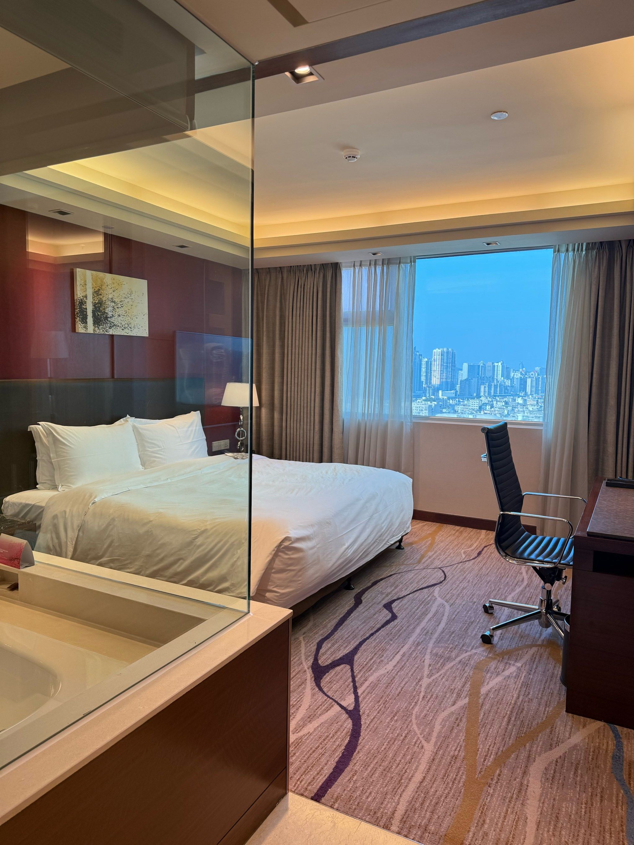 厦门海上花园酒店海上花园酒店，海上的明珠与奢华体验