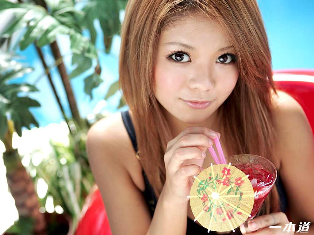 女邻居夹得太紧，好爽A片
