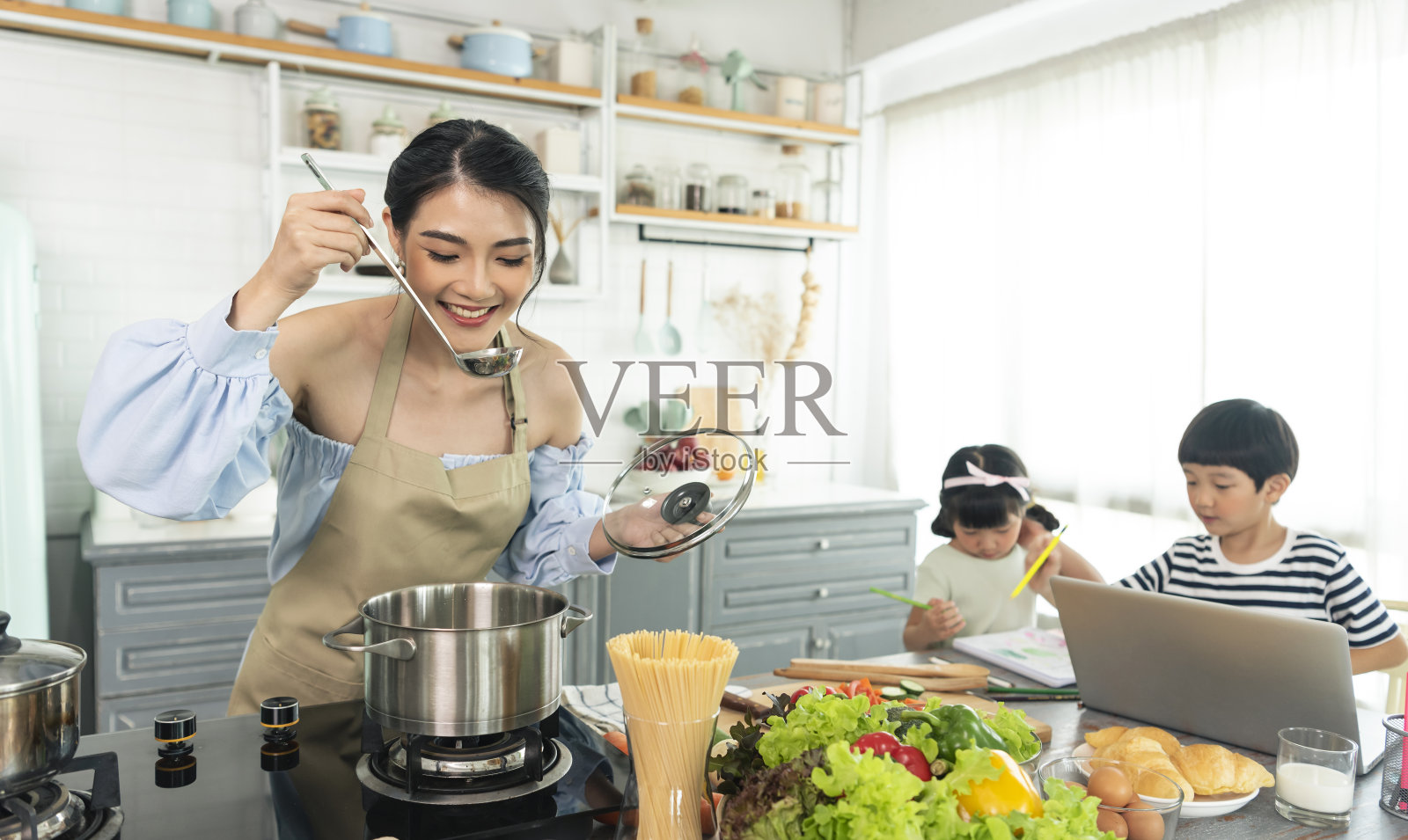 一边做饭一边躁狂怎么办视频-第2张图片