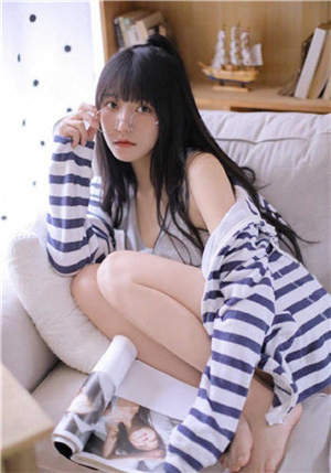 丝瓜草莓秋葵绿巨人榴莲破解版丝瓜草莓榴莲绿巨人破解版介绍