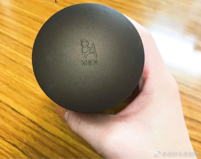岳的下面又黑又肥