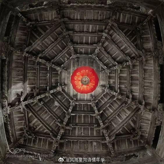 免费中国最大但人文艺术平台免费中国，人文艺术的璀璨之都-第2张图片