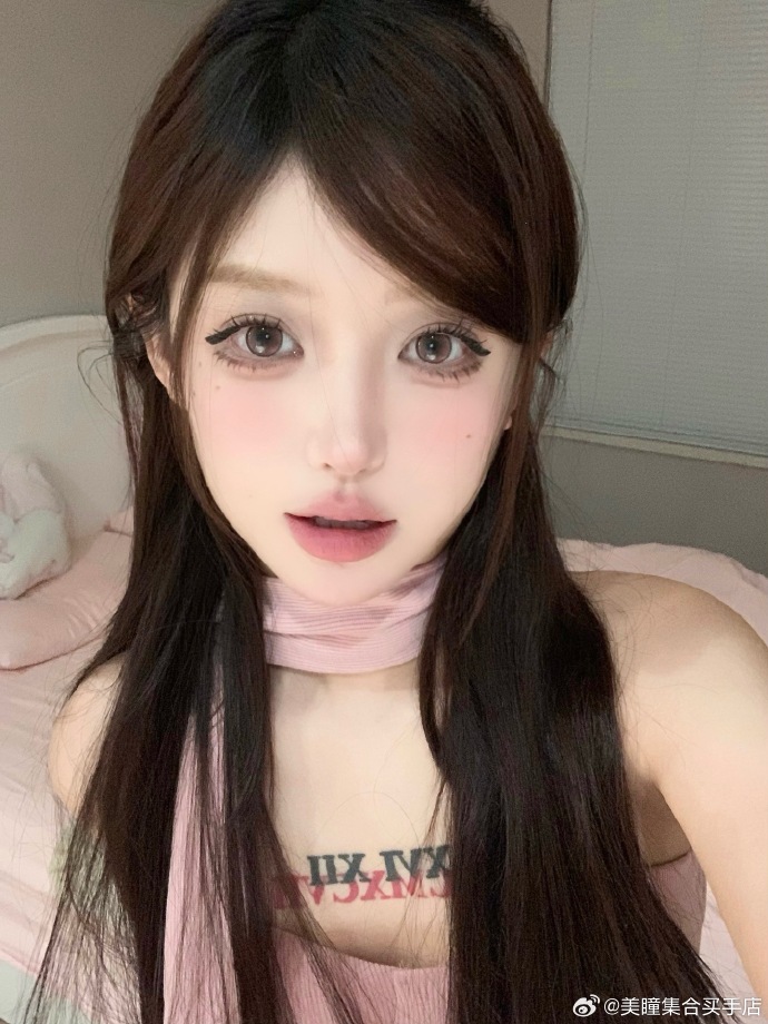 mm嫩b，青春的绽放与探索