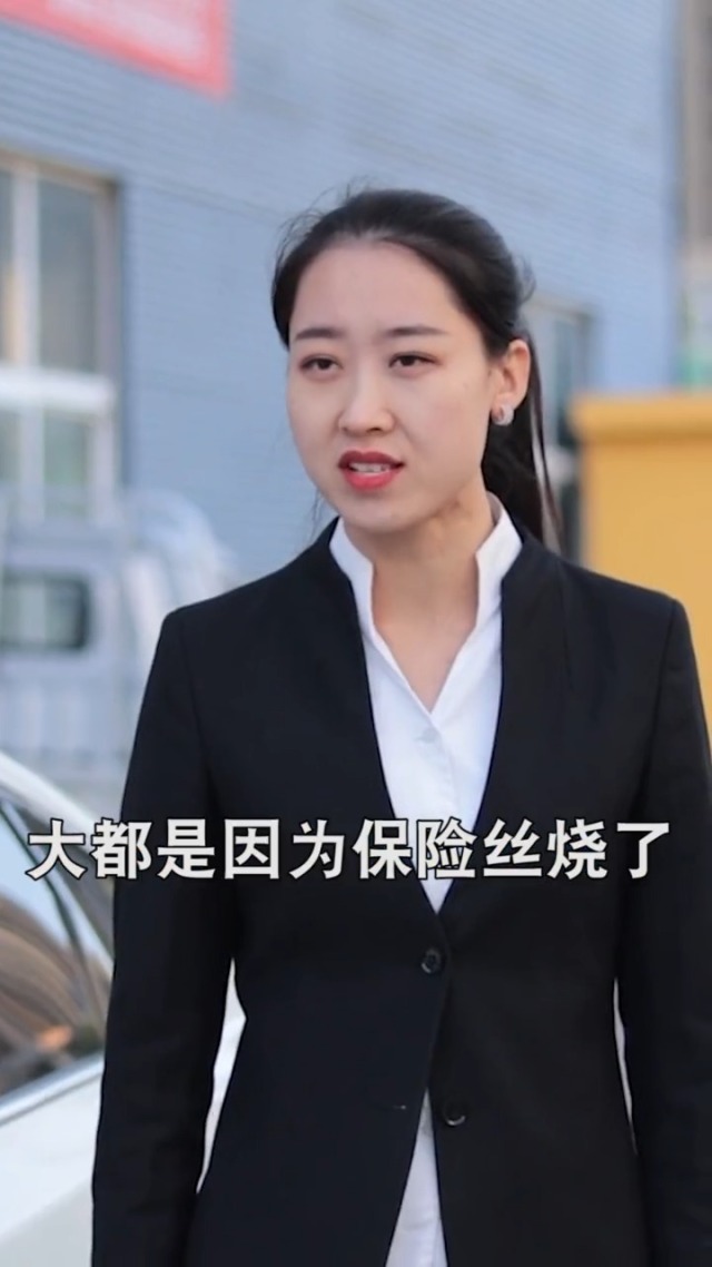 免费看美女隐私网站，色情内容的危险与隐患-第2张图片