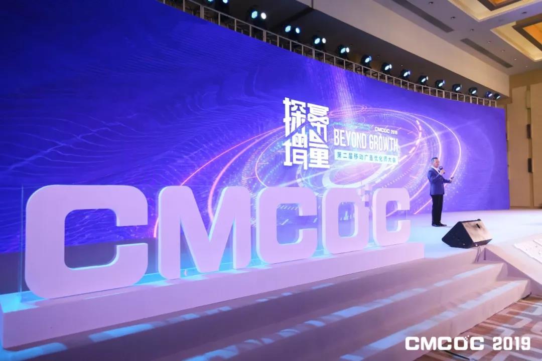 俄罗斯小伙夸中国俄罗斯千人飙中文，语言交流的盛况与挑战-第2张图片