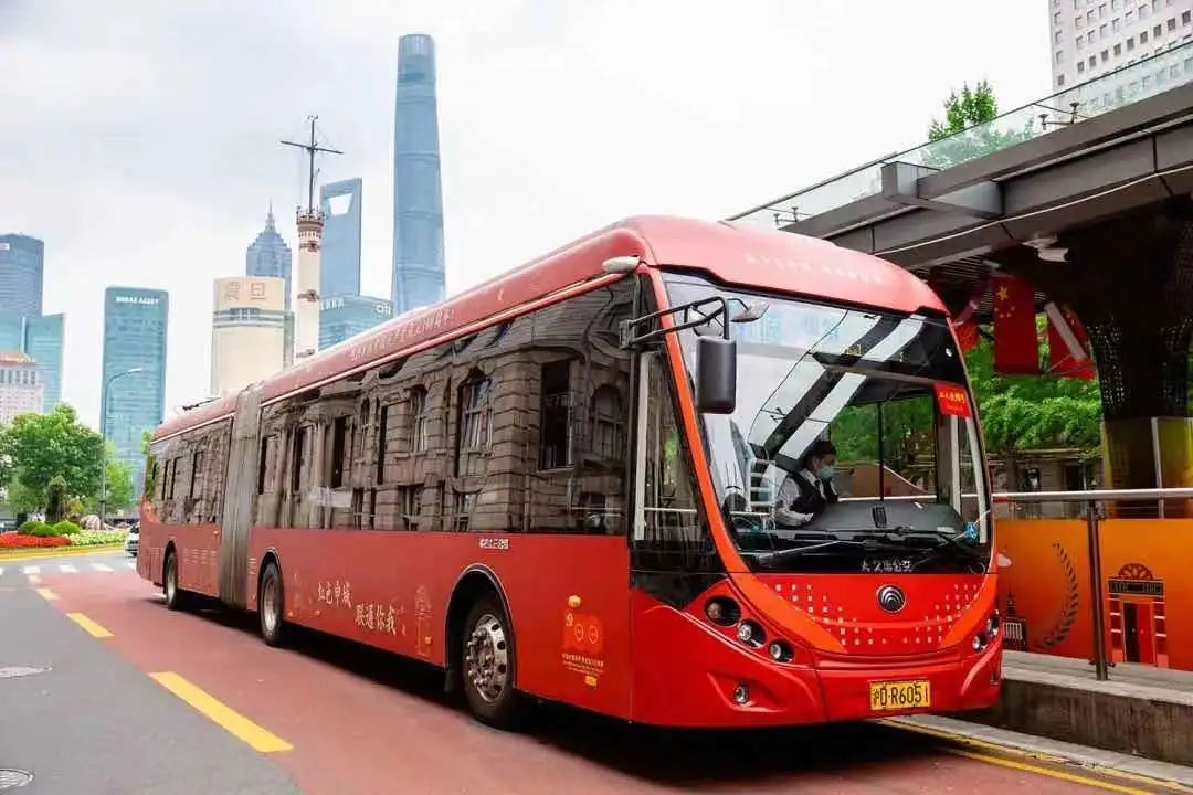 公交车多人运动黄公交车多人运动黄之探索