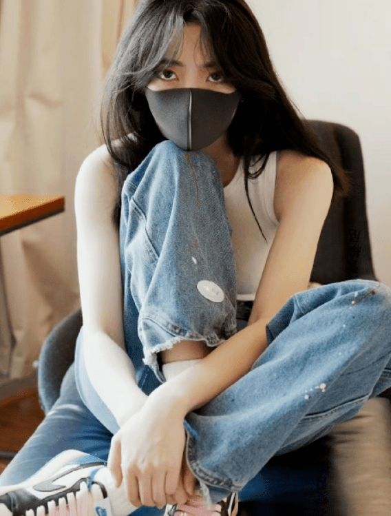 玩偶姐姐不戴口罩照片玩偶姐姐不戴口罩照片揭秘-第2张图片