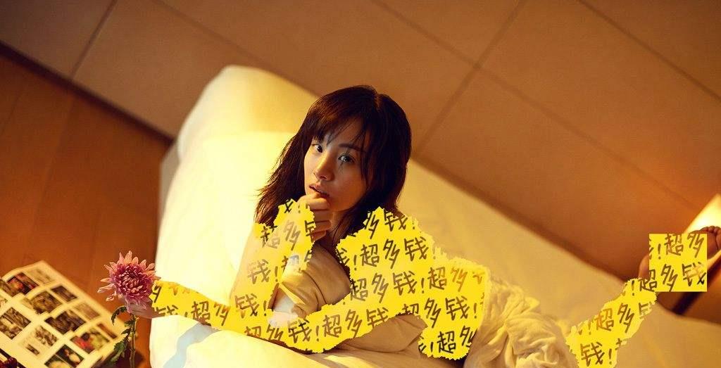 迈开腿打扑克，无马赛克视频揭秘-第3张图片